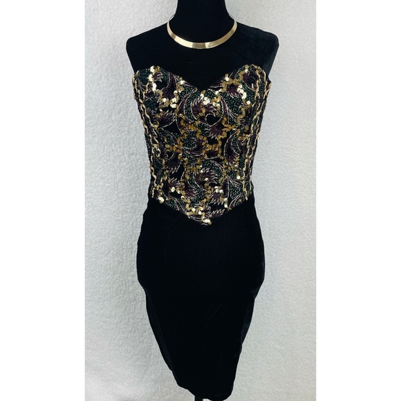 (VTG) JESSICA MCCLINTOCK • Gunne Sax Black Velvet Sequin Strapless Mini Dress - Picture 3 of 16